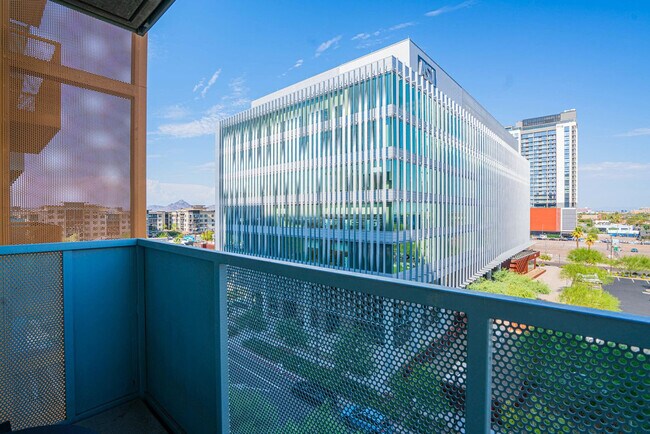 Building Photo - 810 N 4th St
