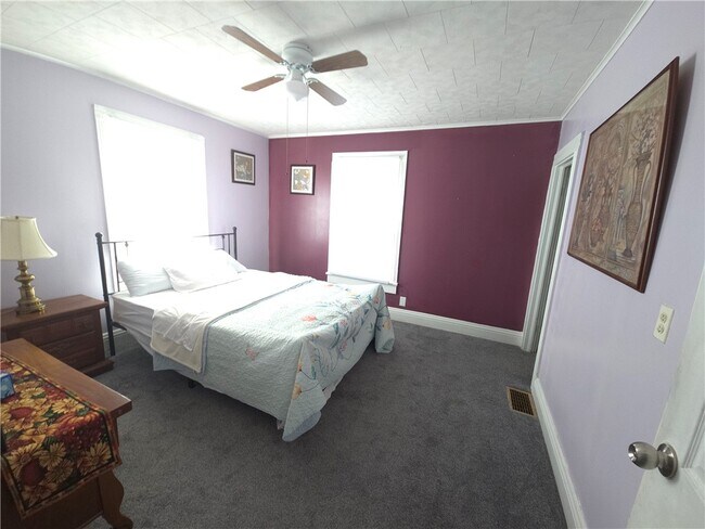 Building Photo - 30 Flanders St