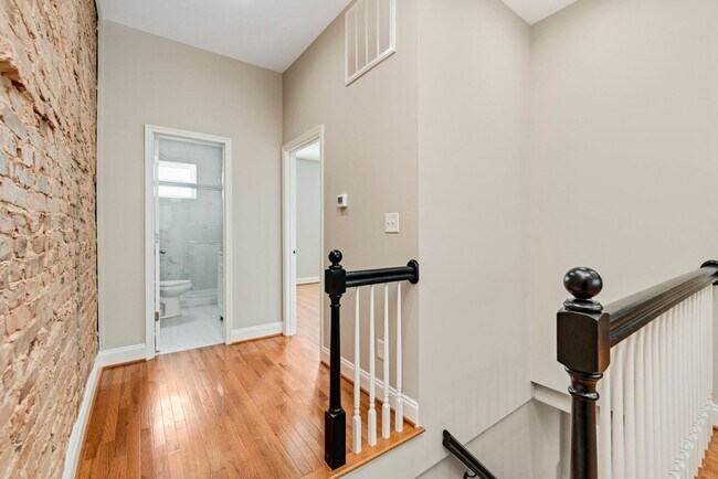 Building Photo - 3015 N Calvert St