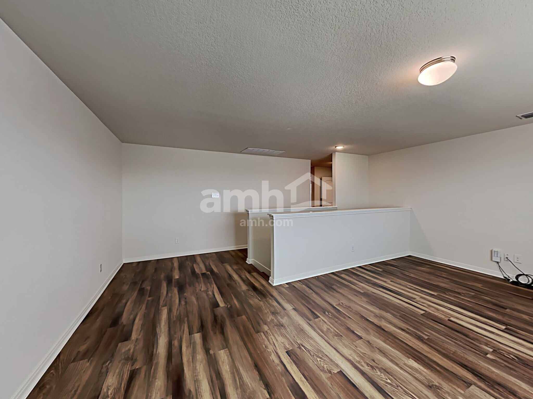 Building Photo - 12250 Commander Dr