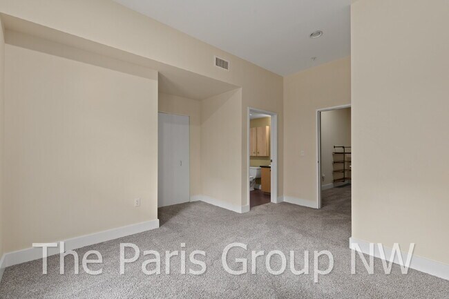 Building Photo - Exceptional 2 Story CapHill Condo * 2 Pkg Spaces, EV Charger & Rooftop Views