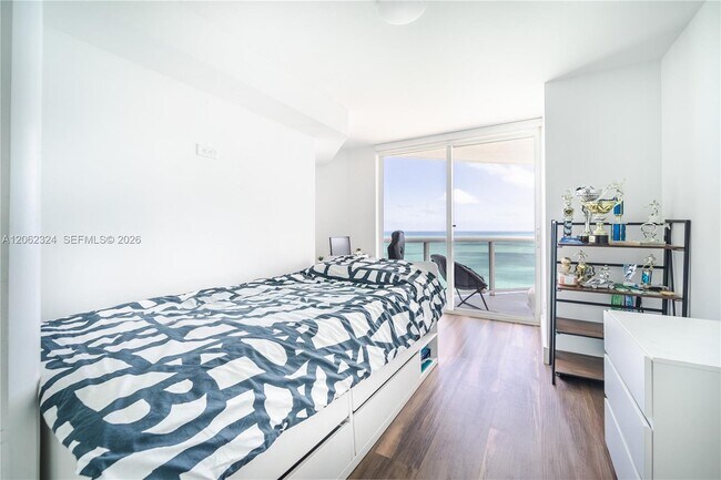 Building Photo - 6301 Collins Ave