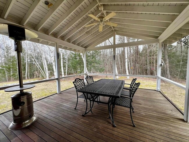 Building Photo - 251 Sunrise Pl