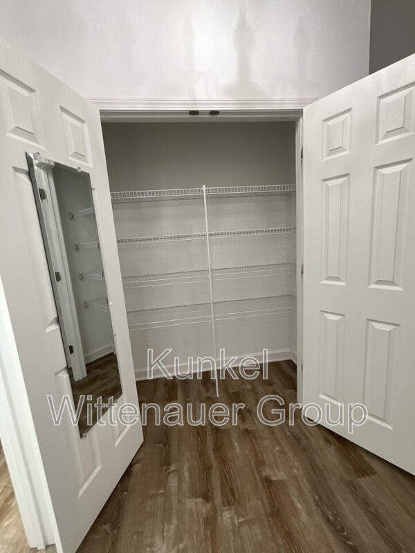Building Photo - 2621 Greystone Estates Pkwy