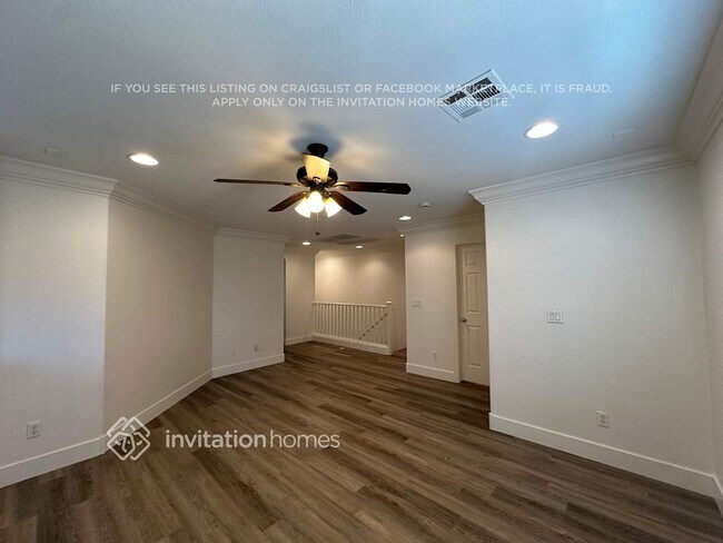 Building Photo - 7221 Almerta Ave