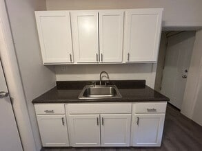 Building Photo - Super Spacious Three Bedroom on Bates Street! Deck & Patio! Washer & Dryer Included! Call Today!