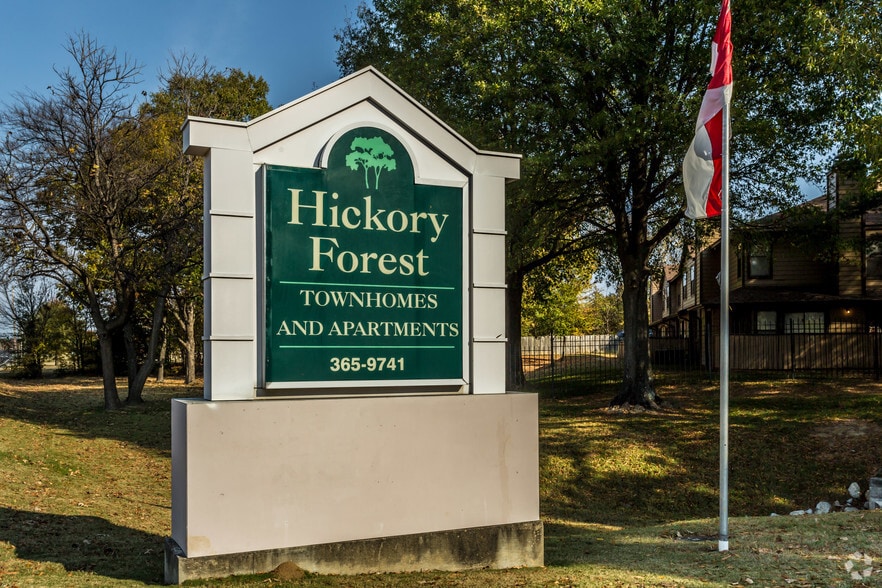 Primary Photo - Hickory Forest