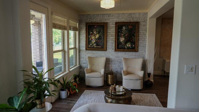 Building Photo - 13714 Oak Harbor Bend