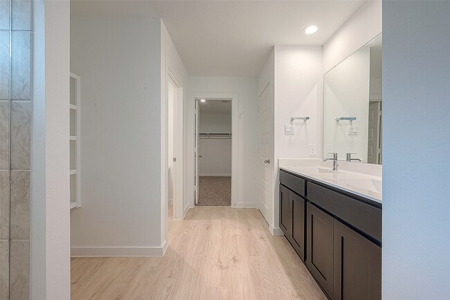 Building Photo - 4210 Harvest Creek Cr