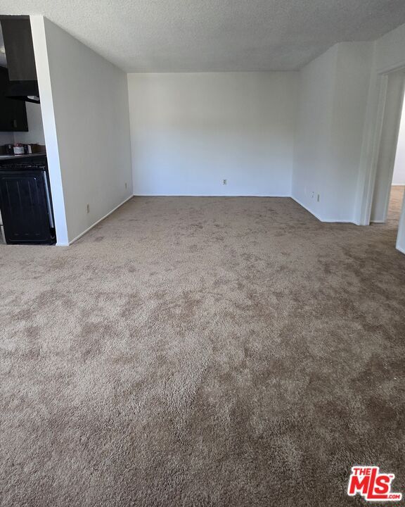 Building Photo - 2219 S Crenshaw Blvd