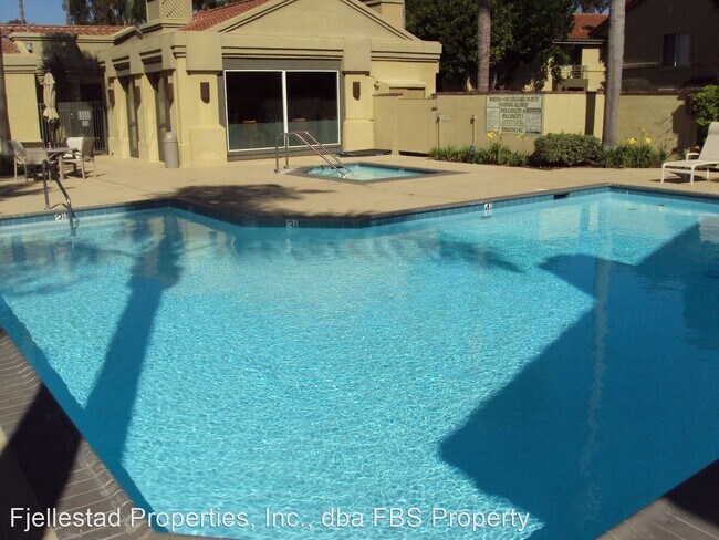 Building Photo - 1 br, 1 bath House - 7535 Charmant Drive #...