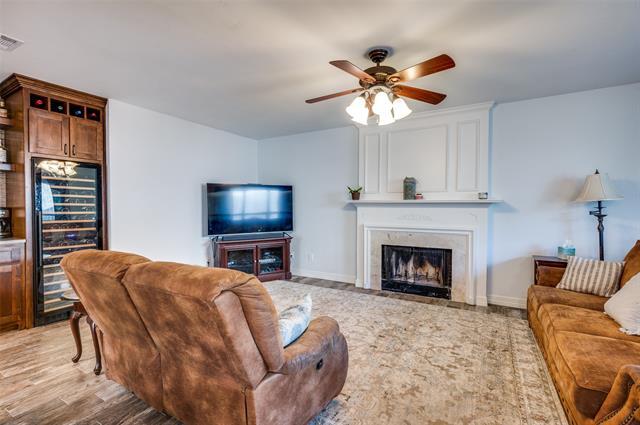 Building Photo - 3305 Oakdale Ct