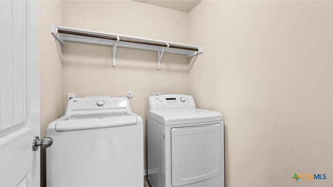 Building Photo - 5251 Honeyflower