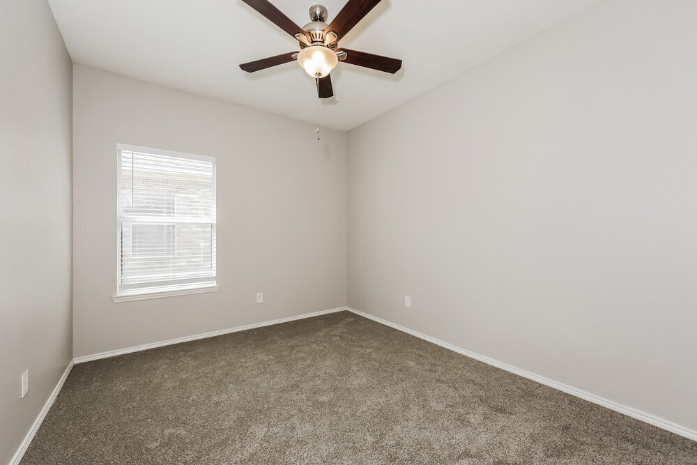 Building Photo - 2808 Earle Dr