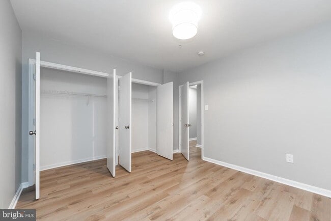 Building Photo - 1008 Rittenhouse St NW