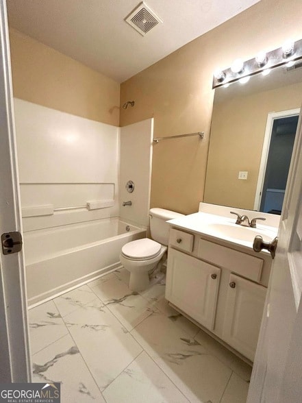 Building Photo - 1008 Prestwyck Ct