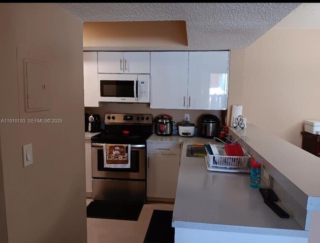 Building Photo - 18870 NW 57th Ave