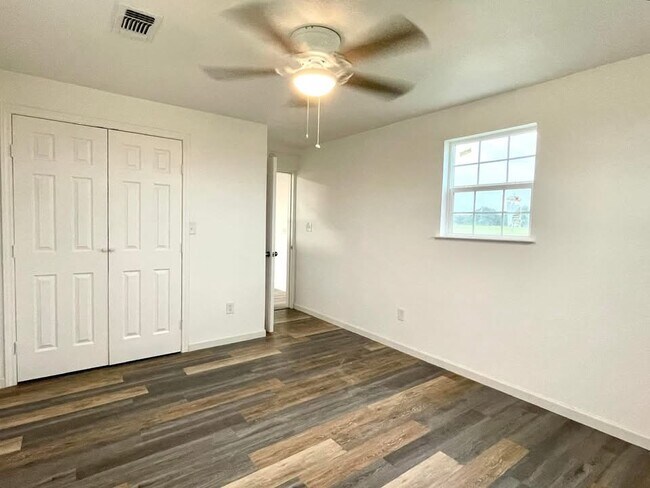 Building Photo - 13171 Sandpiper Rd