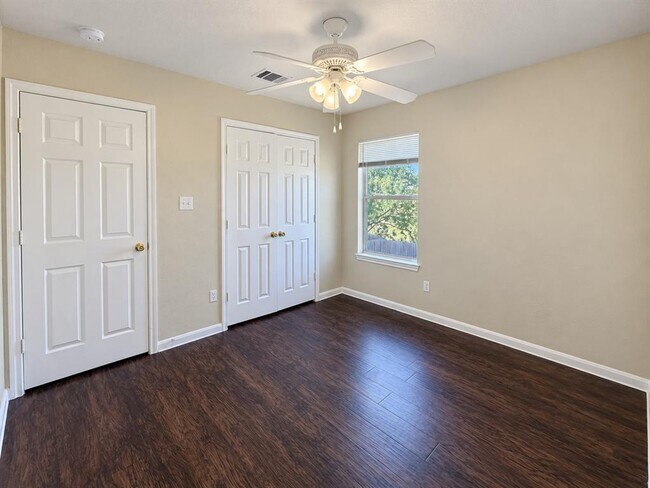 Building Photo - 1408 Bergin Ct