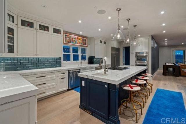 Building Photo - 1027 G Ave