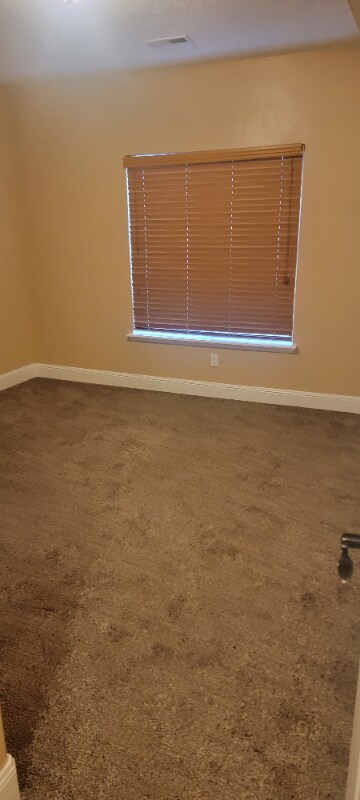 Building Photo - 929 W Sunrise Ln