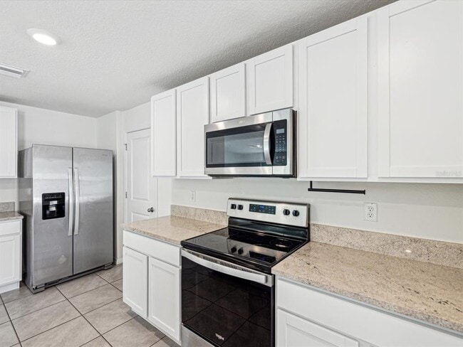Building Photo - 11792 White Willow Ln