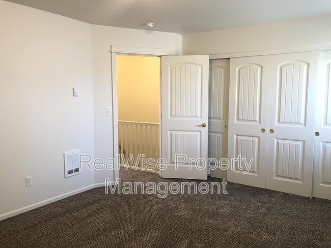 Building Photo - 2444 SW 23rd St