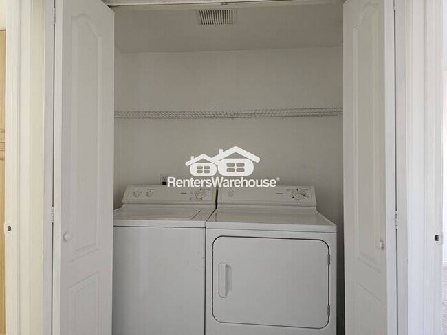 Building Photo - Beautiful 1-bedroom, 1-bathroom condo