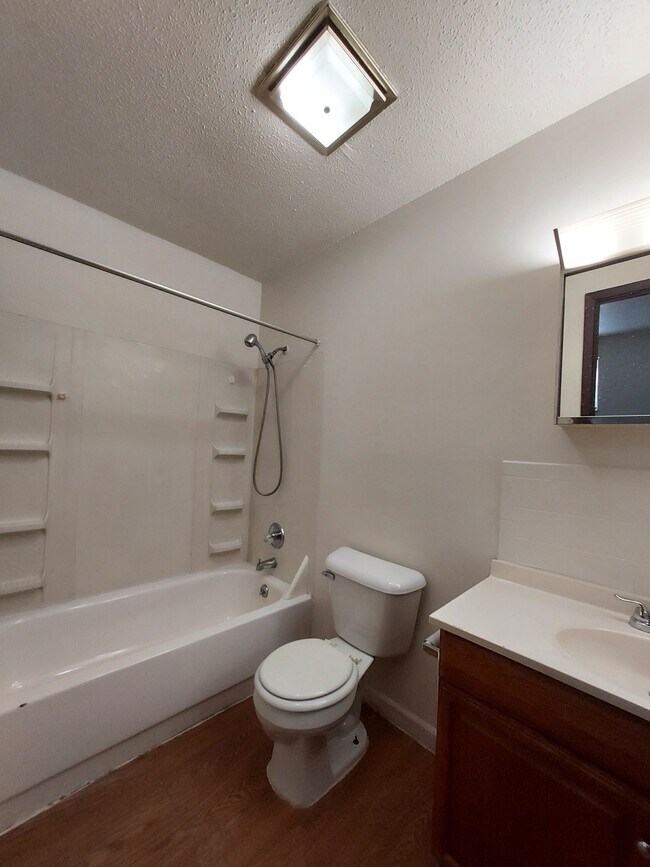 Building Photo - 47 Spring St