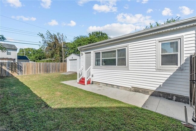 Building Photo - 8229 Gygax Rd