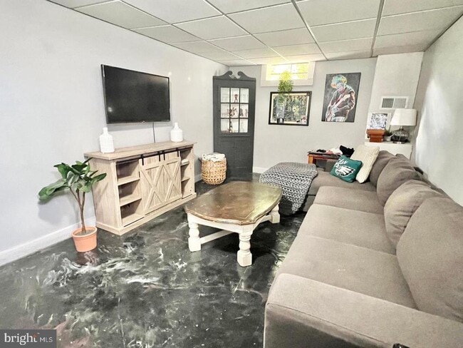 Building Photo - 503 Dorchester Ave