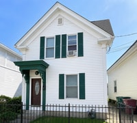 Building Photo - Beautiful 2 Bedroom Home in Lowell