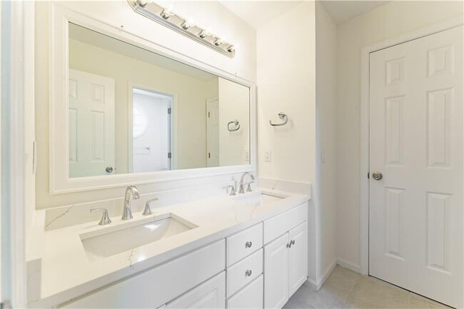 Building Photo - 3272 Pomarine Ln NW