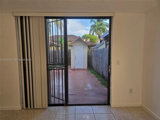 Building Photo - 12230 SW 16th Terrace