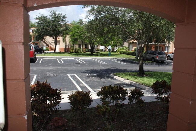 Primary Photo - 3760 N Jog Rd