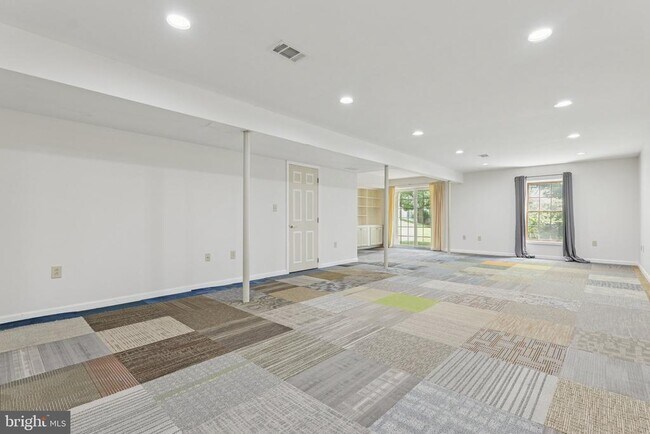 Building Photo - 20 Wilkinson Way