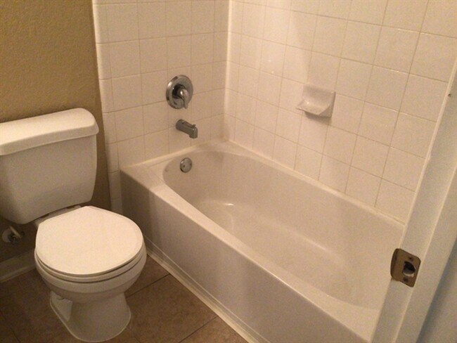 Building Photo - 1022 Yorkshire Hollow Ln