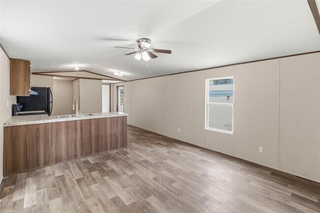Building Photo - 908 Turney Ln
