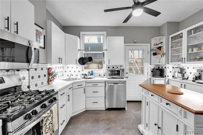 Building Photo - 175 Dorchester Rd