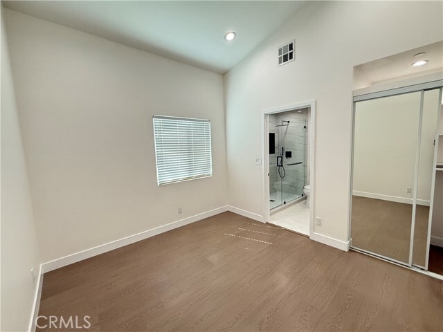 Building Photo - 9132 Balcom Ave