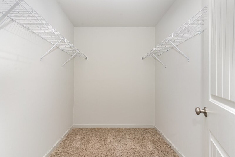 Building Photo - 385 Dasu Dr