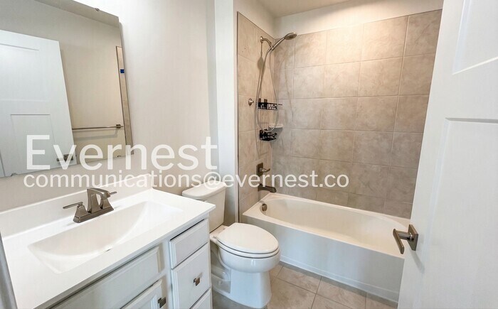 Building Photo - 18393 Signature Wy