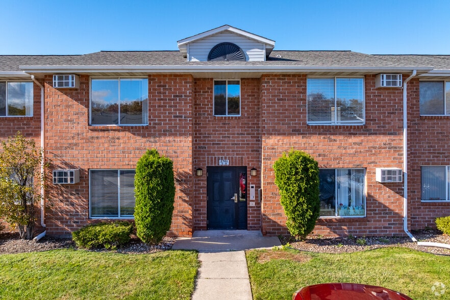 Primary Photo - Green Brook Heights