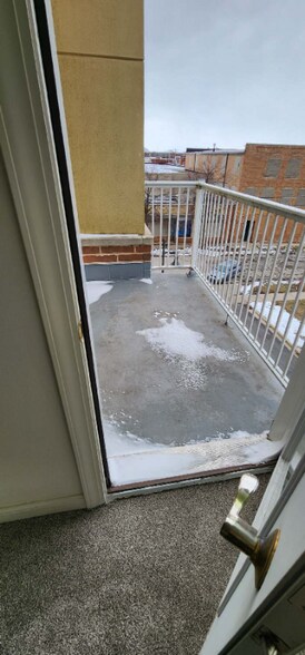 Building Photo - 1923 63rd St