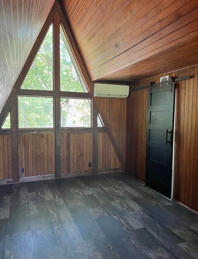 Building Photo - 3311 TV Rd