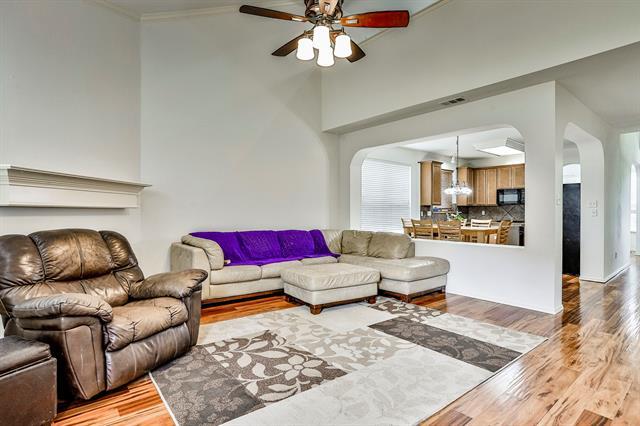 Building Photo - 9921 Delamere Dr