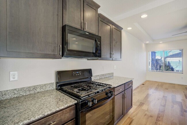 Building Photo - New Interior Paint! Shorter Lease Terms Available! 3 Bedroom Home in Banning Lewis Ranch