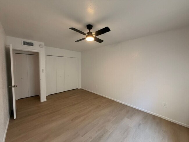 Building Photo - 3002 N 70th St