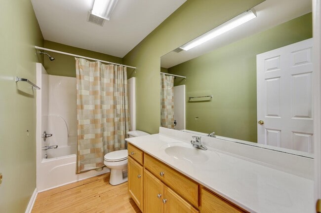 Building Photo - 129 Sunset Cir