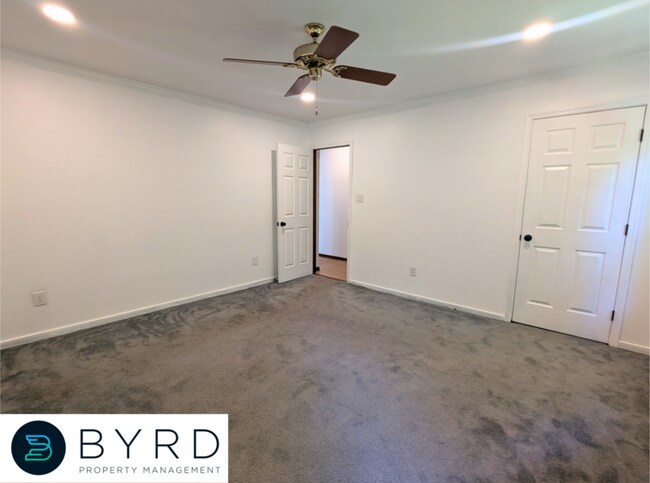 Building Photo - 4800 Ball Cypress Rd